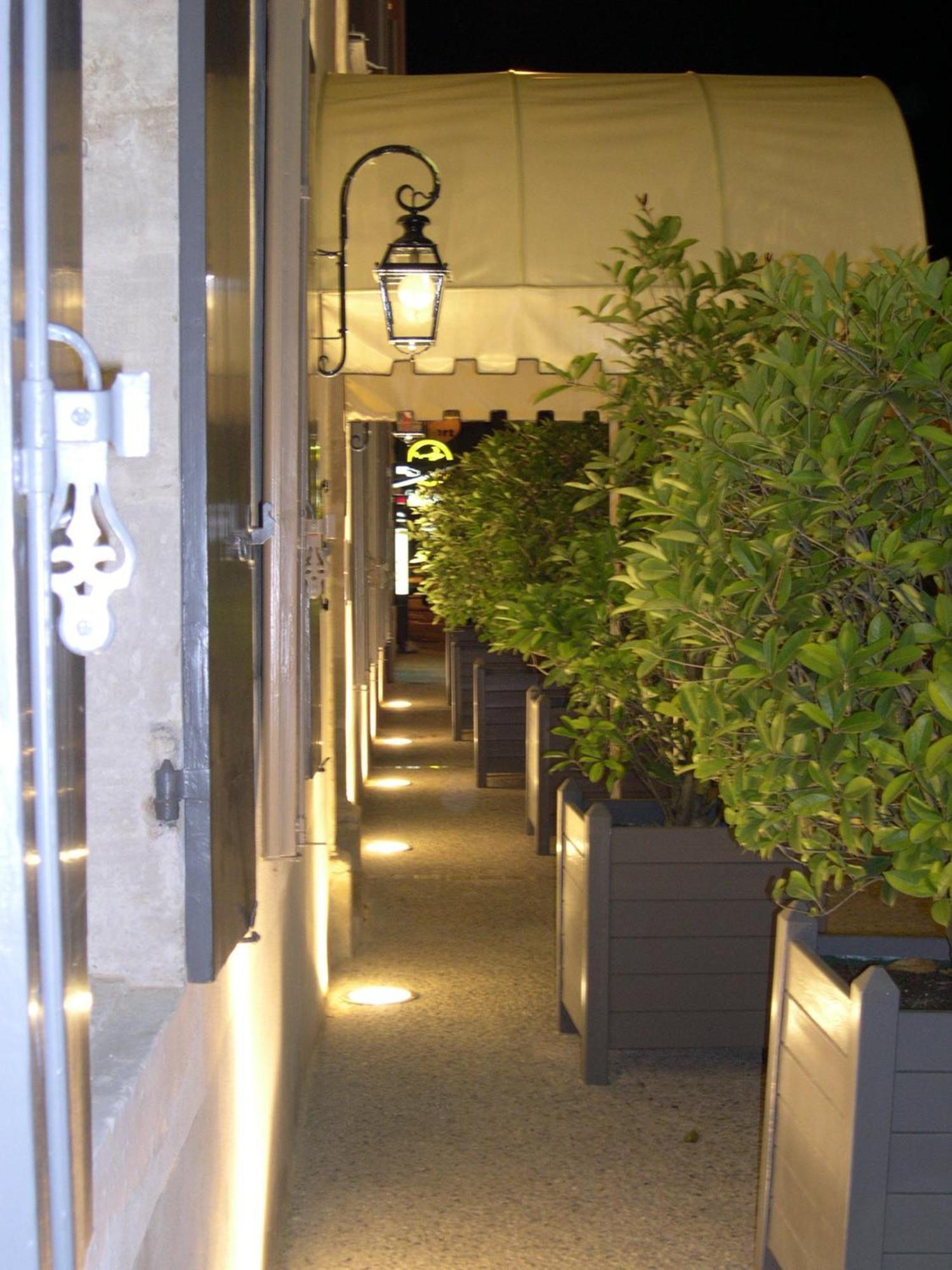 Logis Hotel - Restaurant Maison Claude Darroze Langon  Luaran gambar